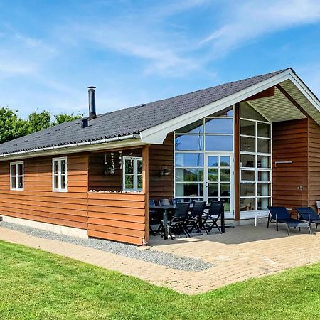 Gorgeous Home In Haderslev With Kitchen Årøsund Exterior foto