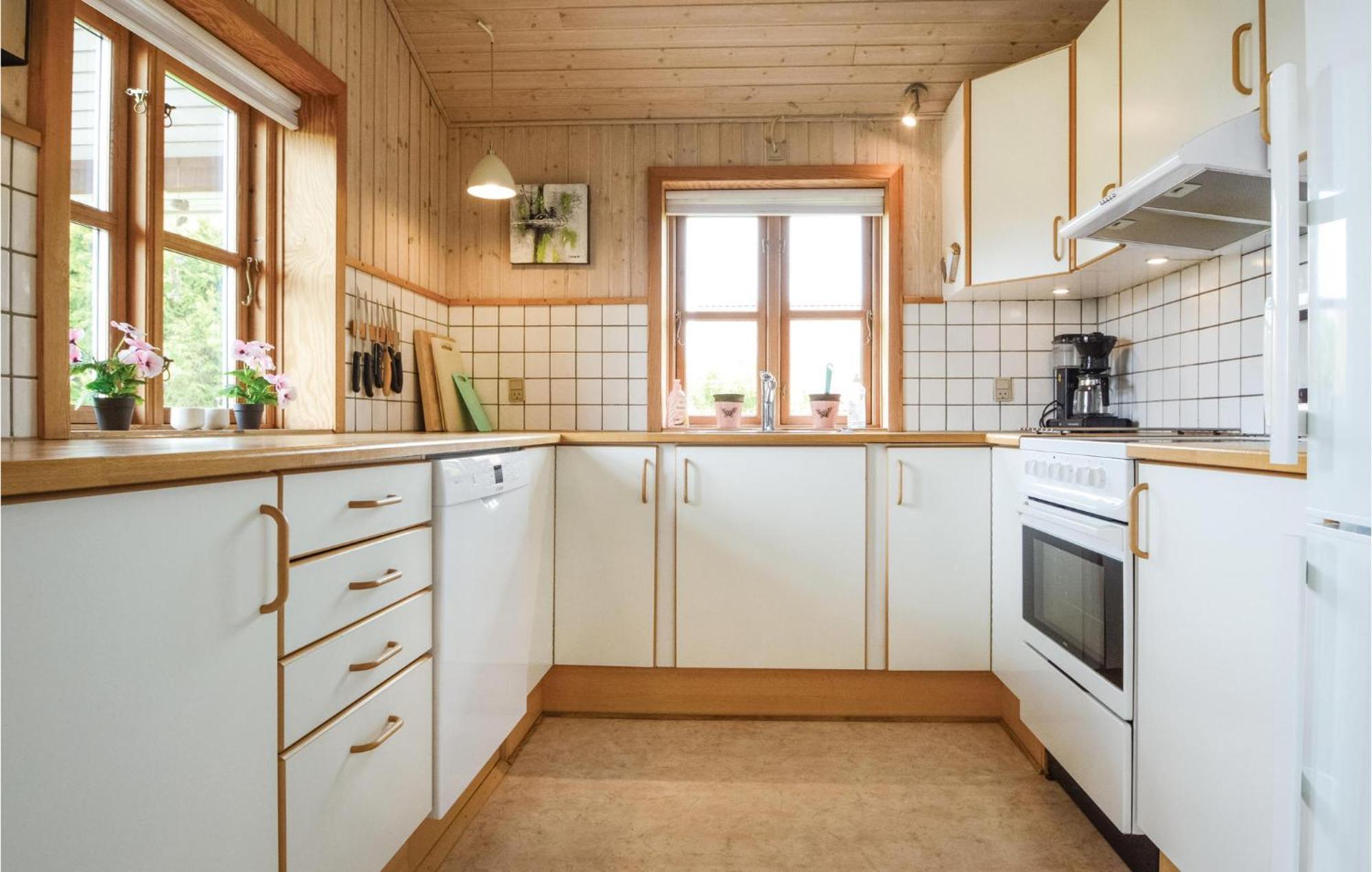 Gorgeous Home In Haderslev With Kitchen Årøsund Exterior foto